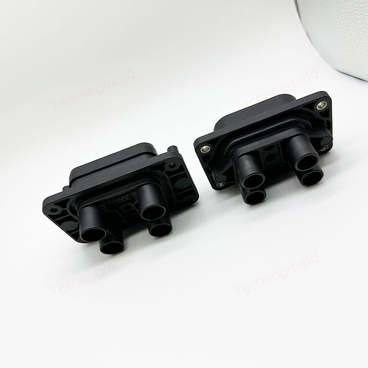 PBT-Stecker-Spritzgießen