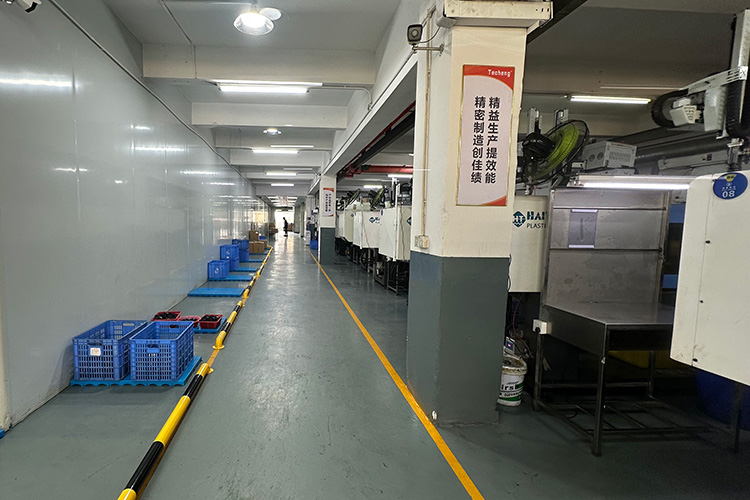 东莞虎门特种塑料注塑车间
